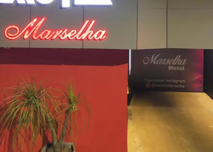Motel Marselha 4