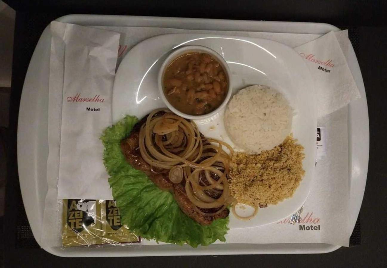 Marselha 4 *